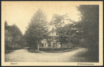 16842 Gezicht in de Wilhelminalaan te Baarn.